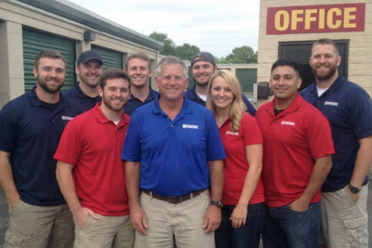 Water damage restoration professionals in Broken Arrow, OK